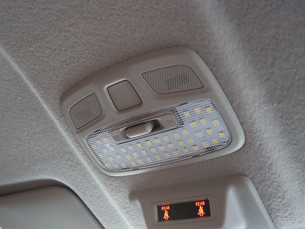 LEDルームランプも新品インストール！