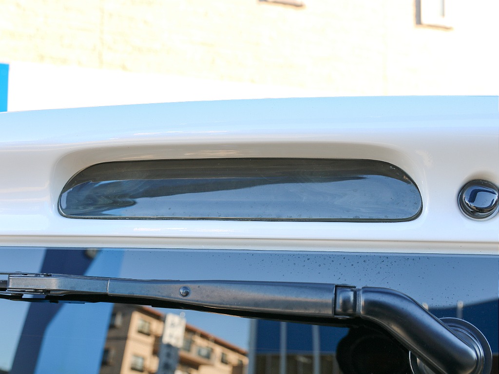 スモークLEDハイマウントストップランプ付き！！