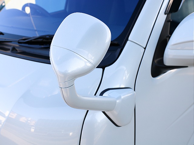 コーナーミラーボディ同色ペイント！！