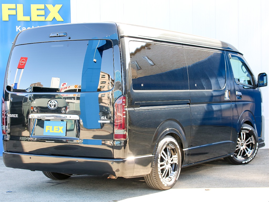 ワイドボディならではのリアビュー！！