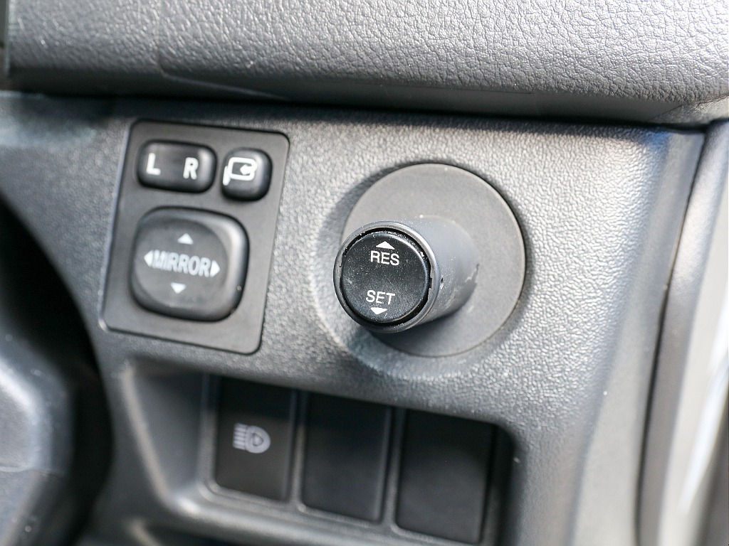 クルーズコントロールスイッチになります！！