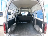 バンならではの荷室になります！！