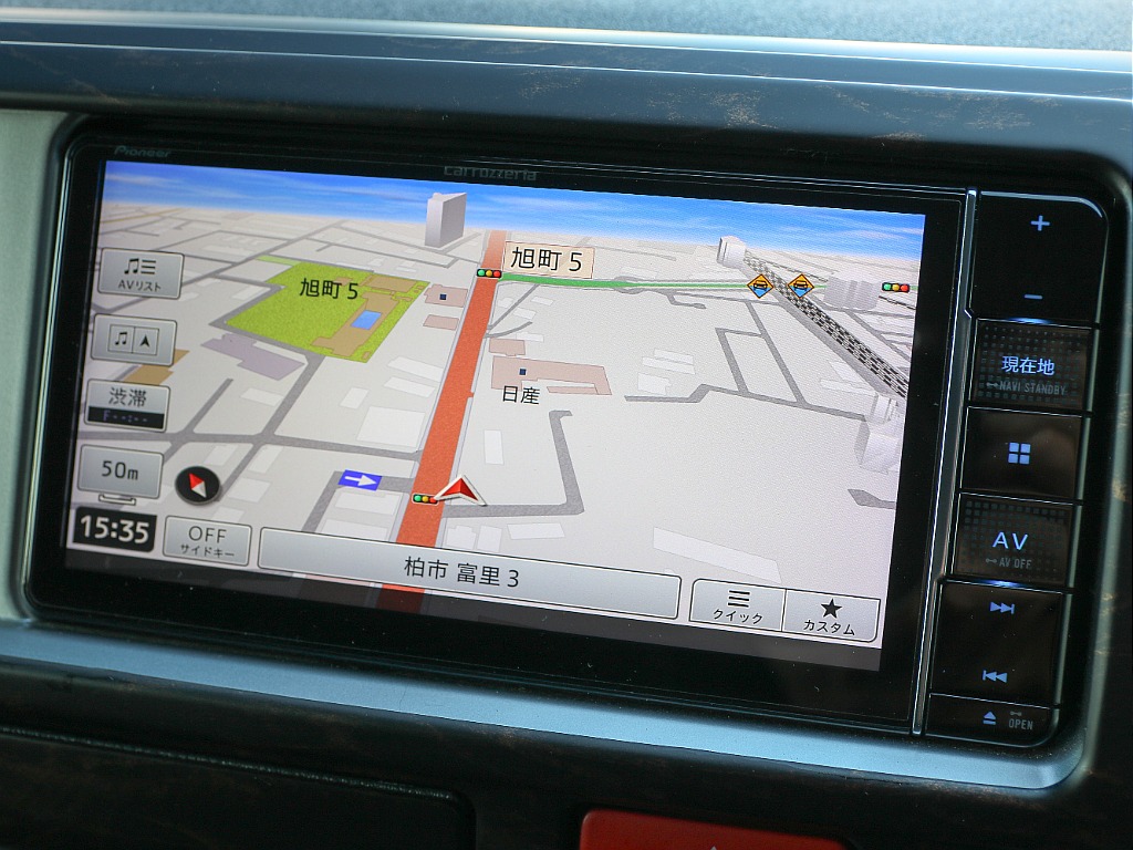 カロッツェリア 7インチ SDナビ付き！！