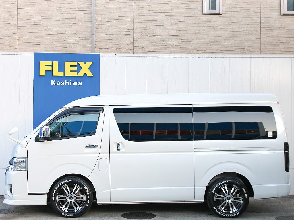 メーカーオプション パワースライドドア完備！！