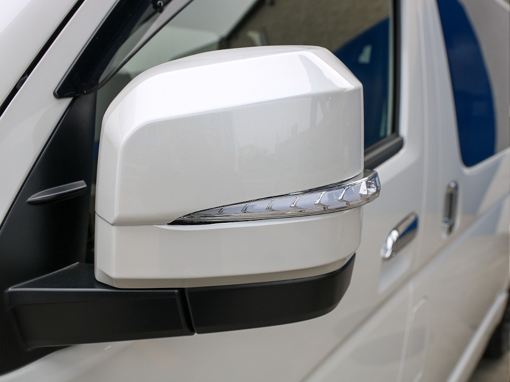 アベスト ウインカーミラー付き！！