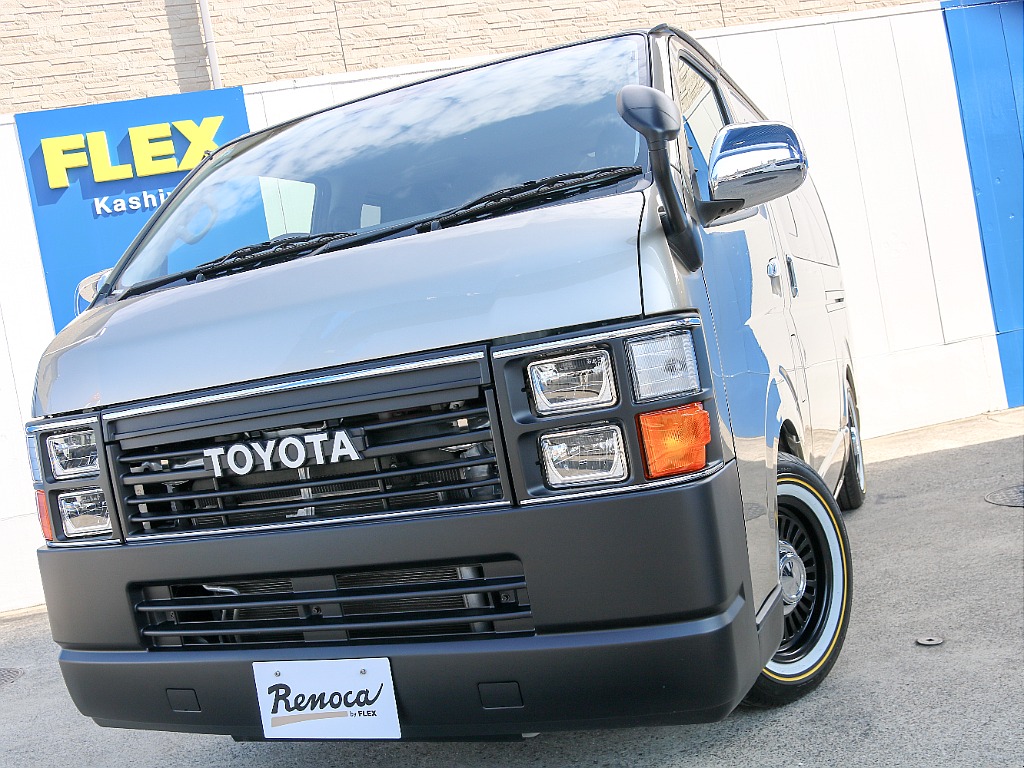 かっこいい角目フェイス！！