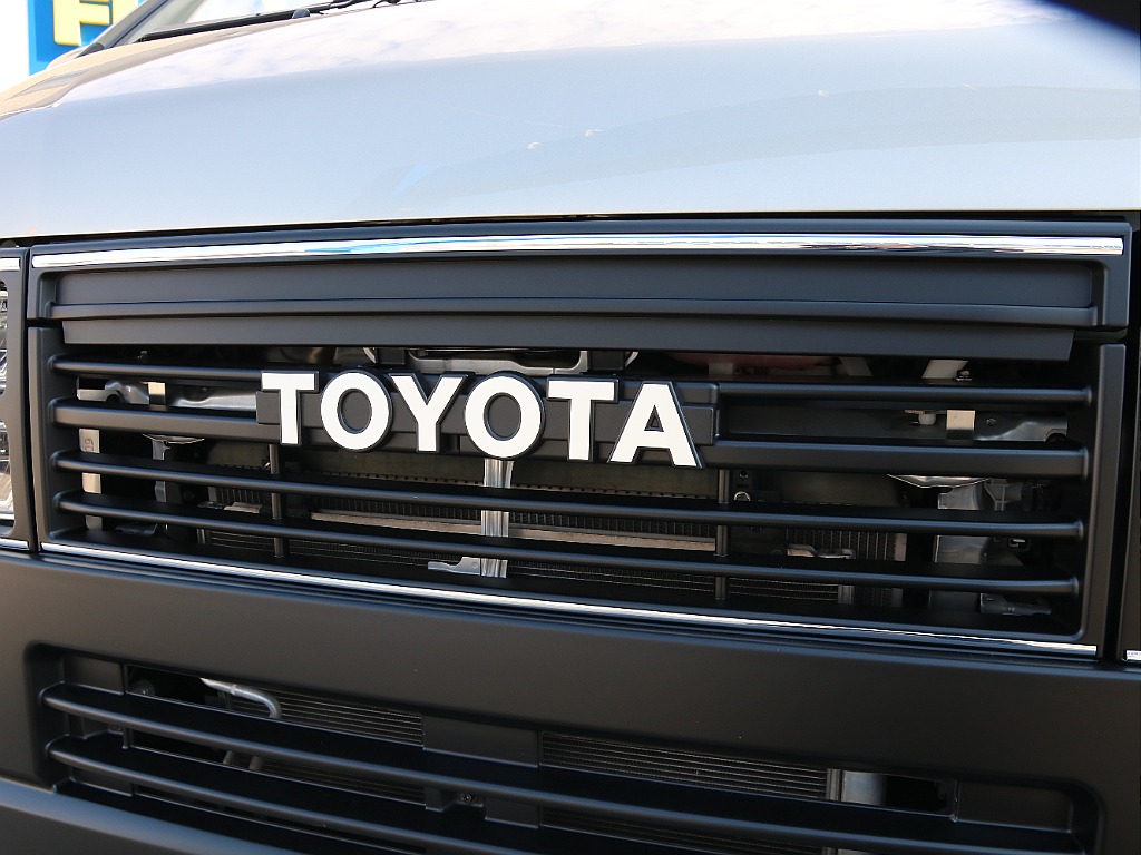 可愛らしいTOYOTAエンブレム！！