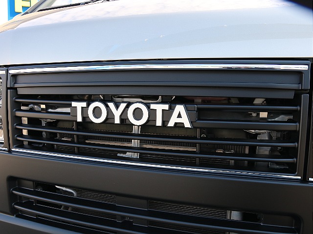 可愛らしいTOYOTAエンブレム！！