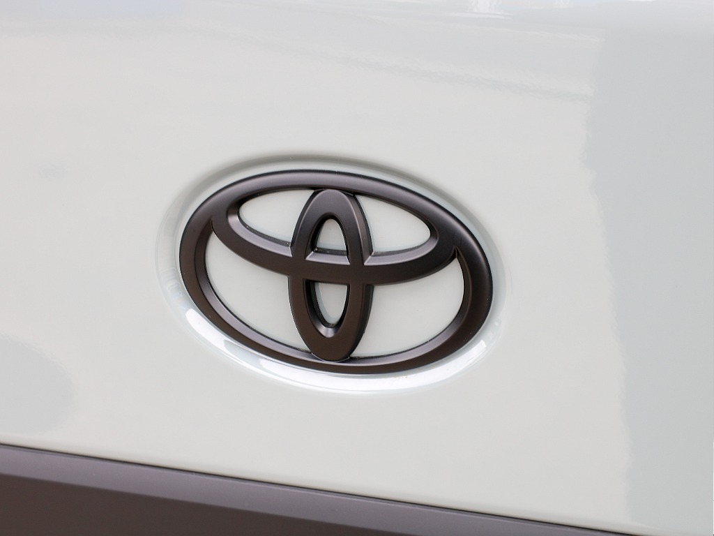 リアエンブレム艶無しブラックペイント済み！！