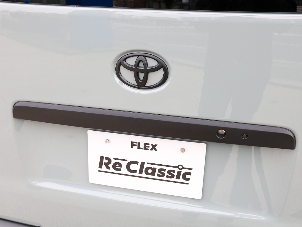 リアガーニッシュ艶無しブラックペイント済み！！