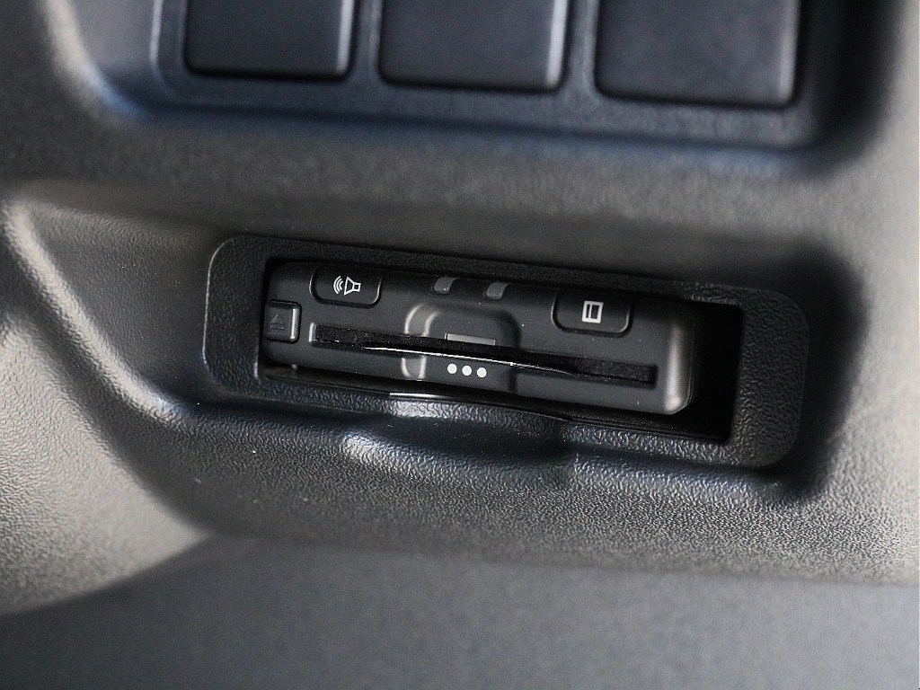 お出かけに便利なETC完備！！