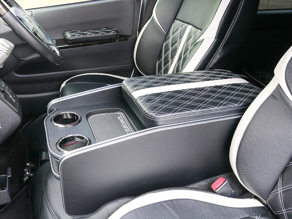 ハーツ コンソールボックス付き！！