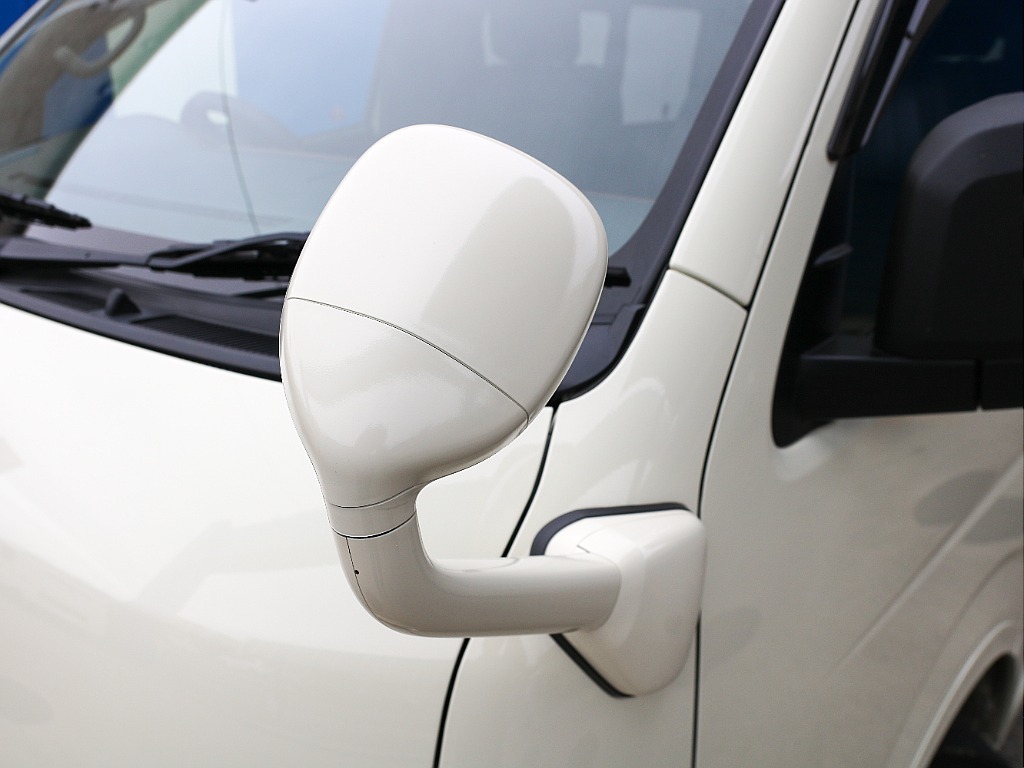 コーナーミラーボディ同色ペイント！！