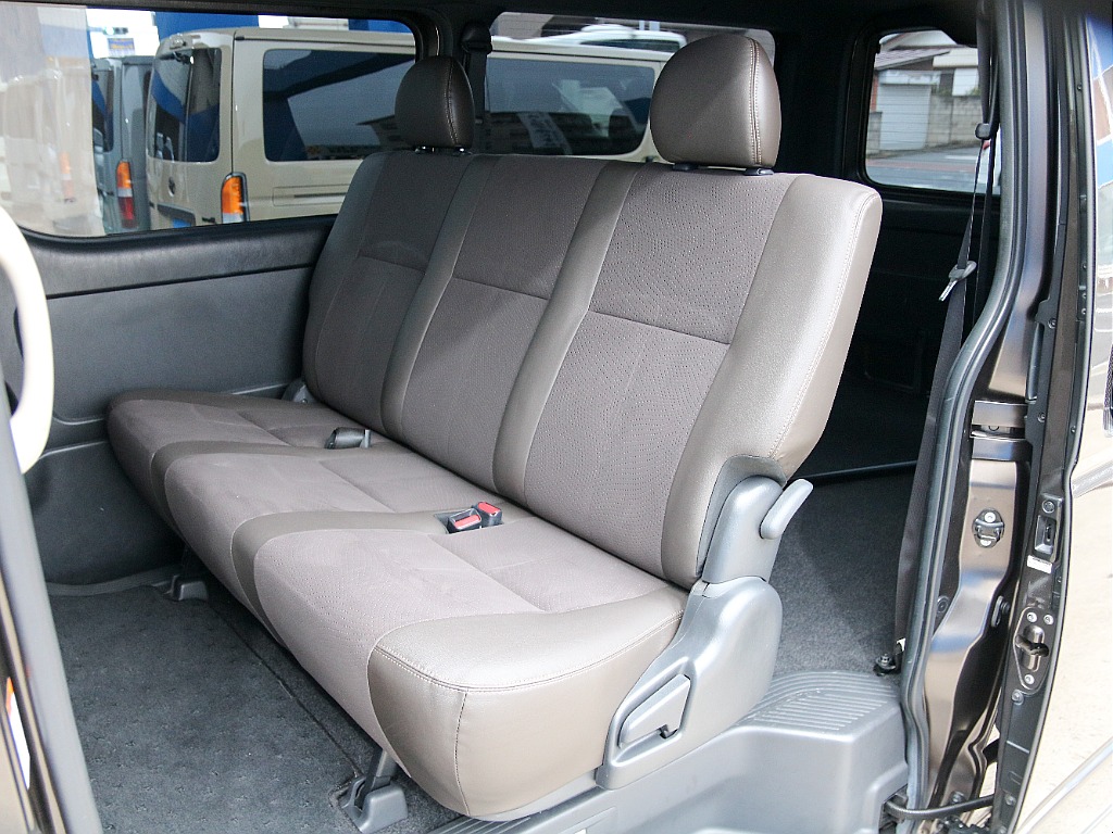 セカンドシートになります！！