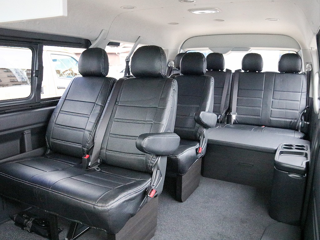 10人乗りワゴンGLになります！！