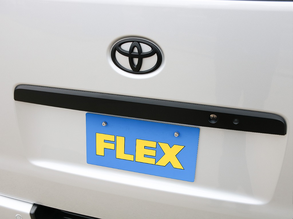 リアガーニッシュ艶無しブラックペイント済み！！