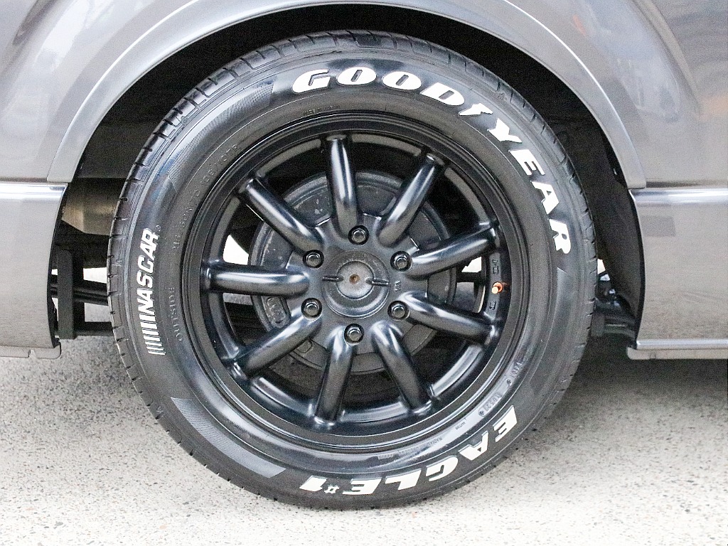 ファブレス MC9 17インチアルミホイール＆ナスカータイヤ付き！！