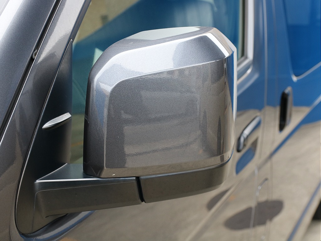 ミラーボディ同色ペイント！！