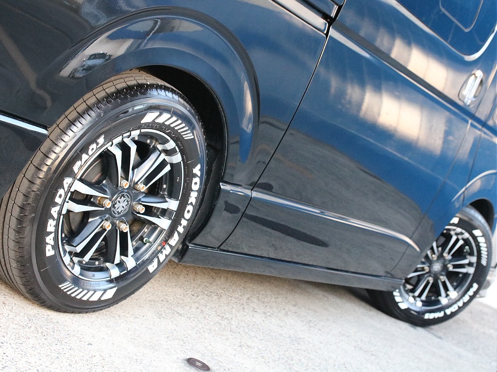 ボディラインにベストマッチなホイール！！ ハーツ サイドステップ付き！！