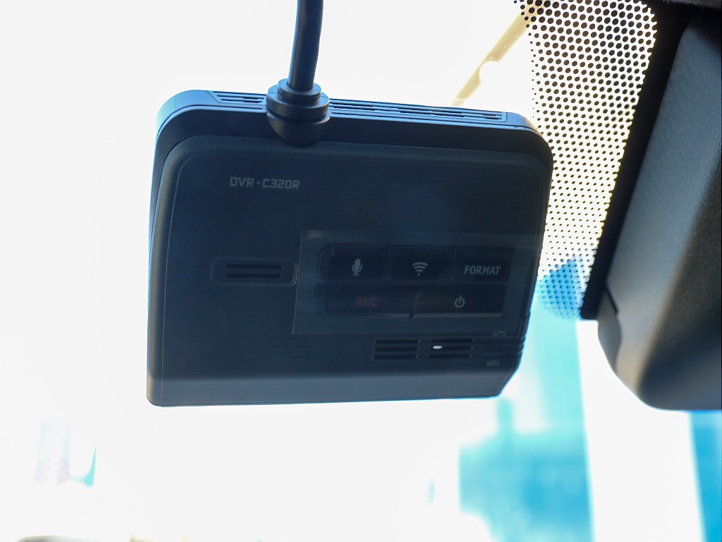 ナビ連動前後アルパインドライブレコーダー完備！！