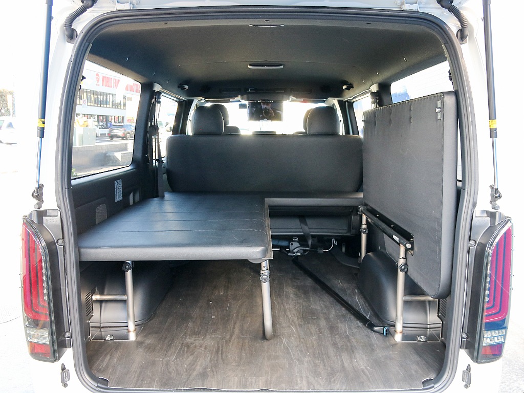 片側のみの跳ね上げ可能です！！