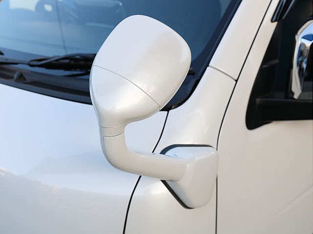 コーナーミラーボディ同色ペイント！！