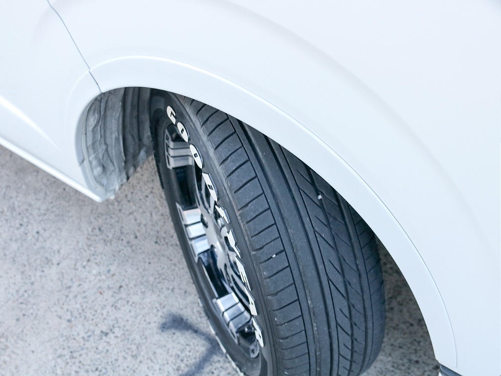 FLEXオリジナル DelfinoLineオーバーフェンダー付き！！