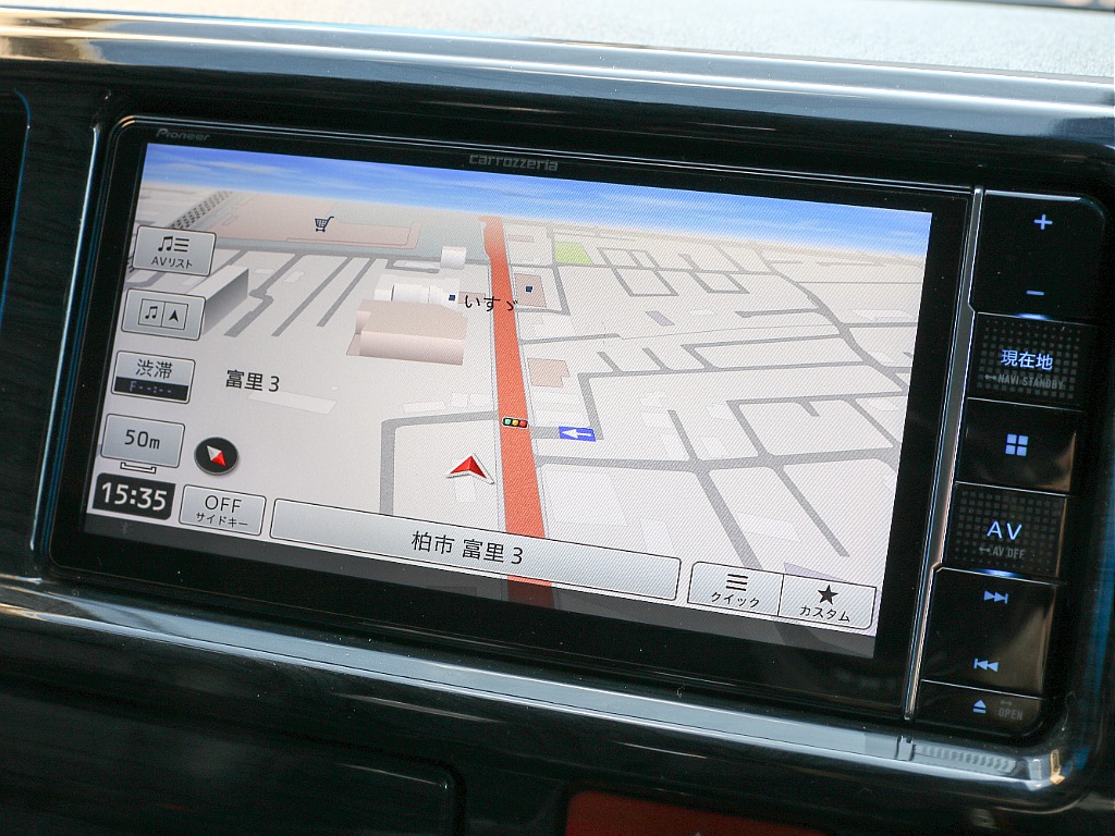 カロッツェリア 7インチ SDナビ付き！！