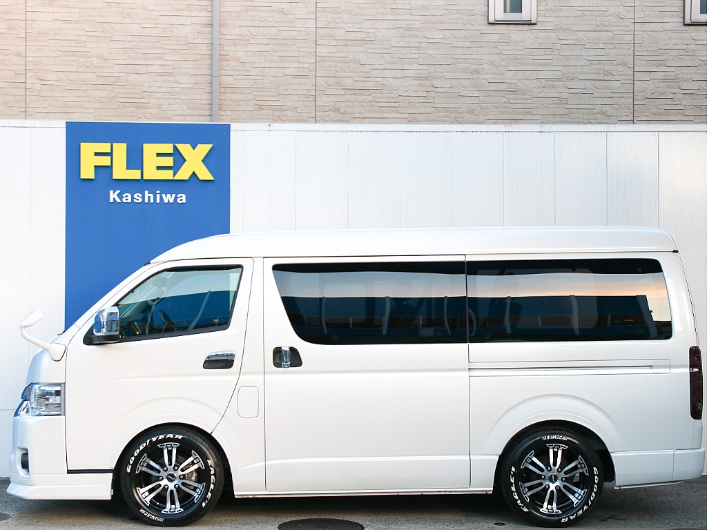 メーカーオプション パワースライドドア付き！！