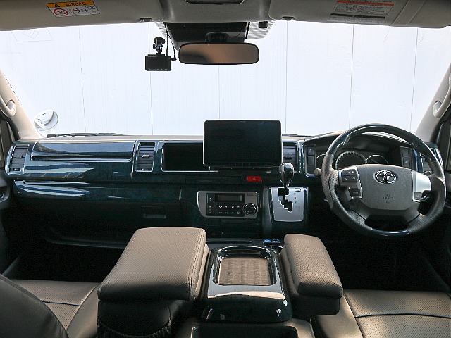 黒木目インテリアパネルセット付き！！