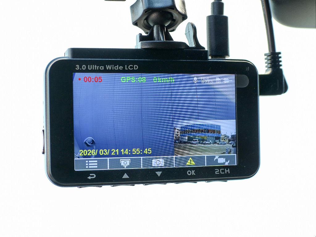 前後ドライブレコーダー完備！！