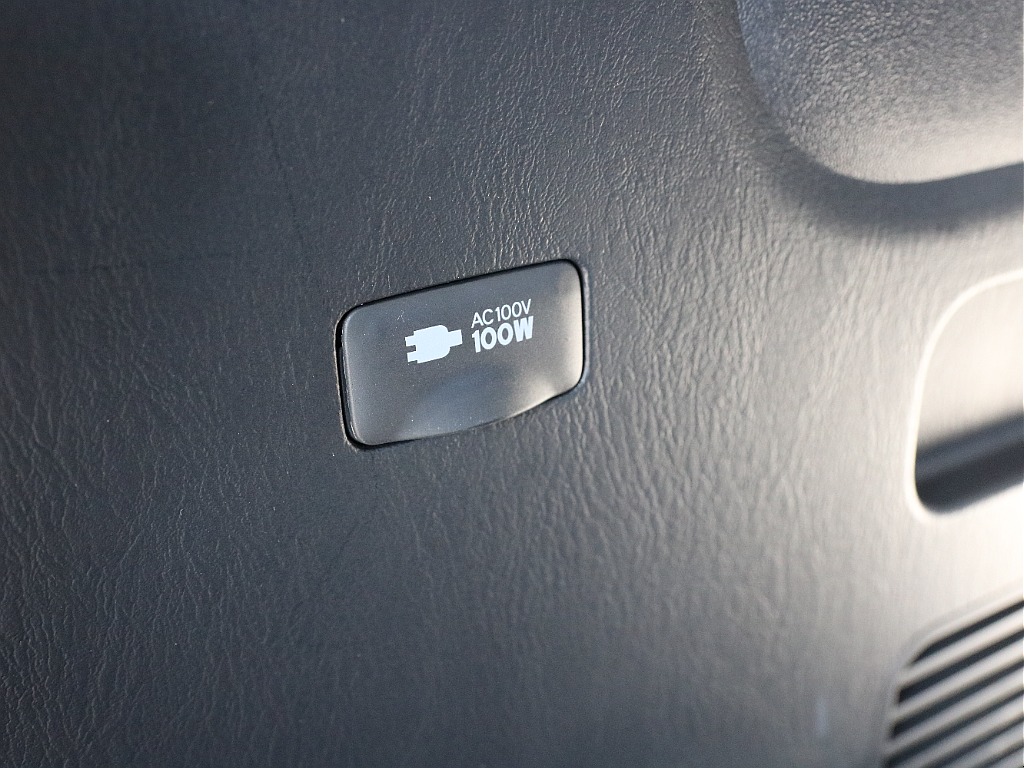 コンセント100V電源付き！！