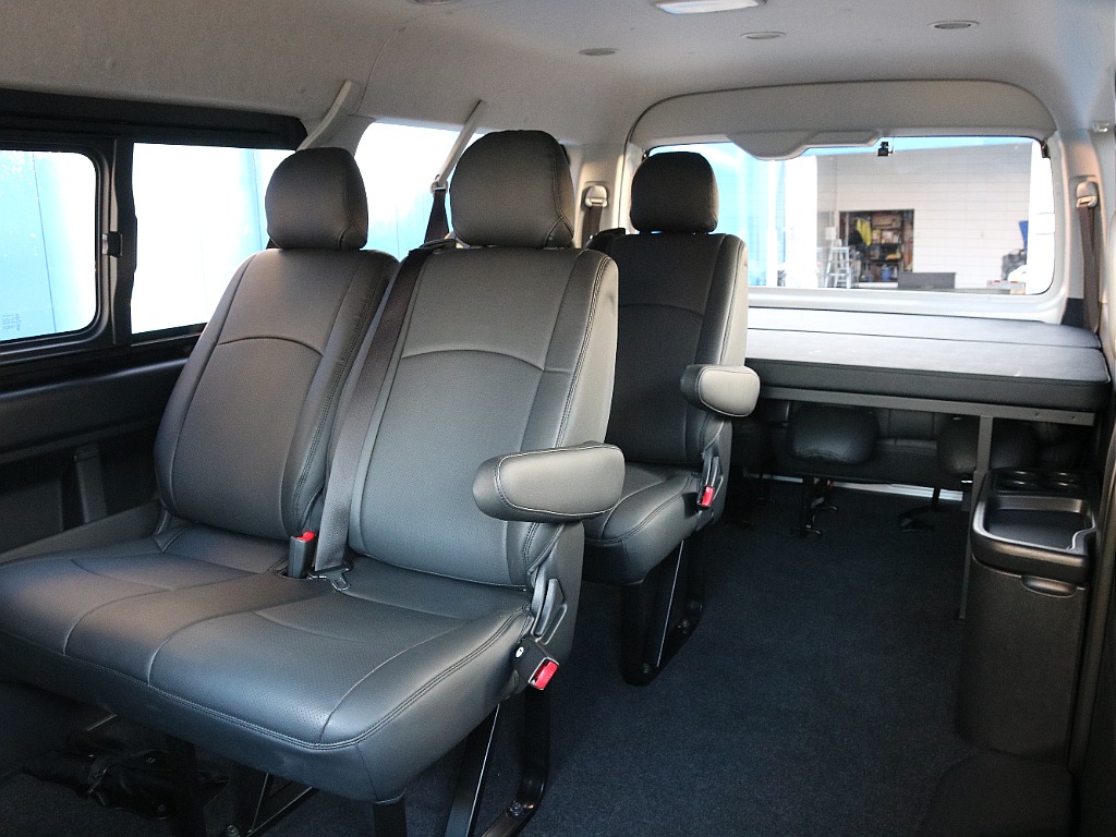 10人乗りになります！！