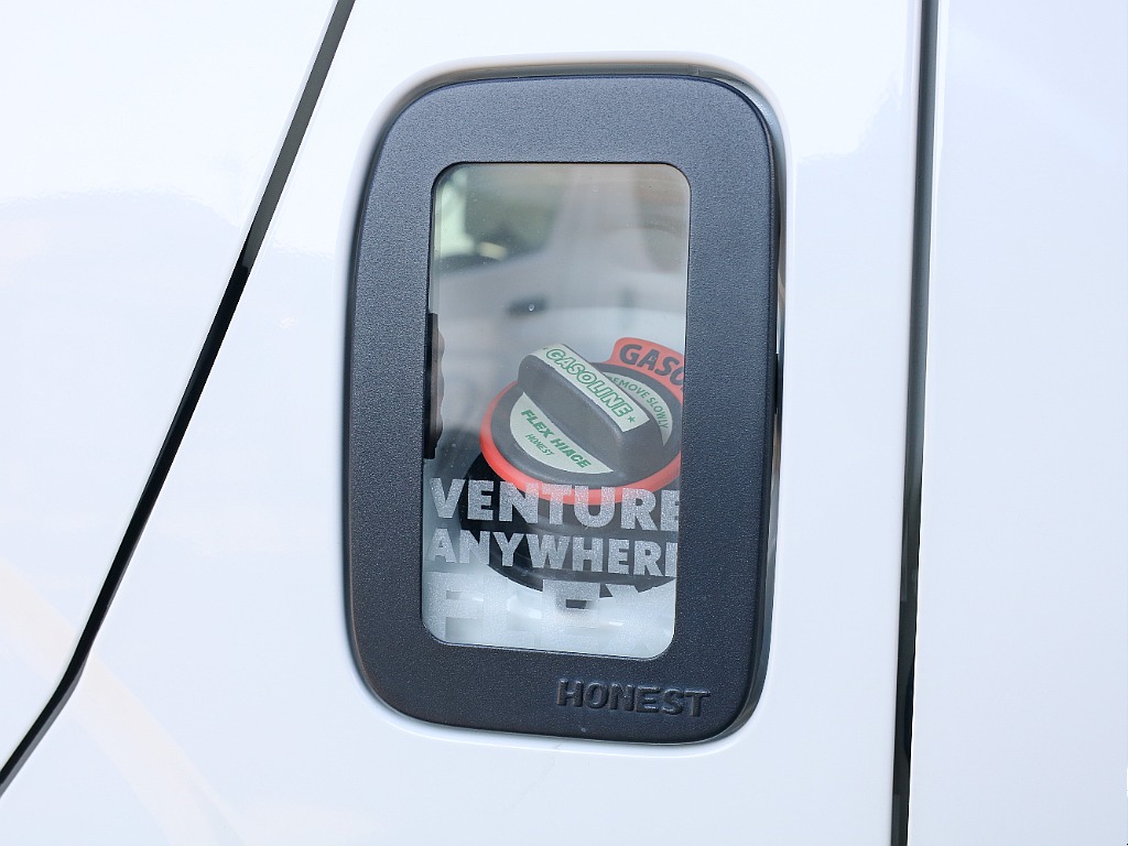 FLEXオリジナル フューエルガラスリッド付き！！