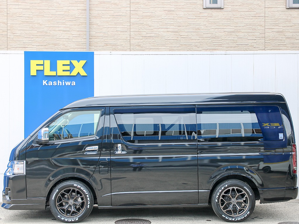 メーカーオプション パワースライドドア付き！！