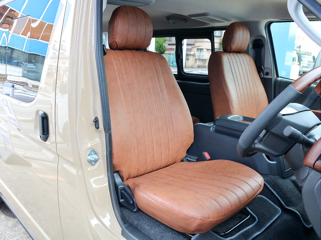 67 ROKU NANA クラシックブラウン シートカバー付き！！