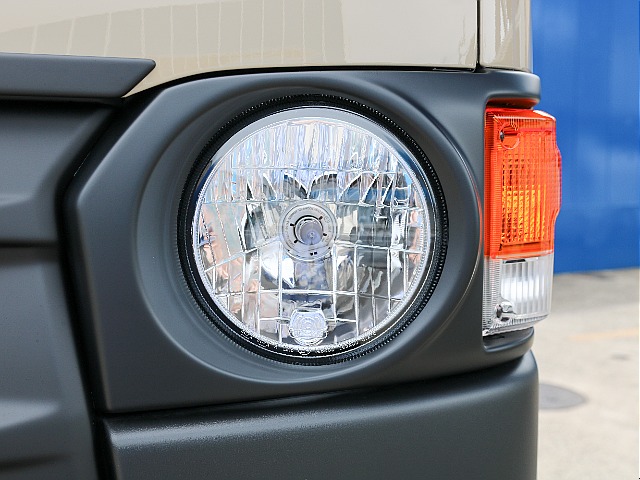 可愛らしい丸目フェイス！！