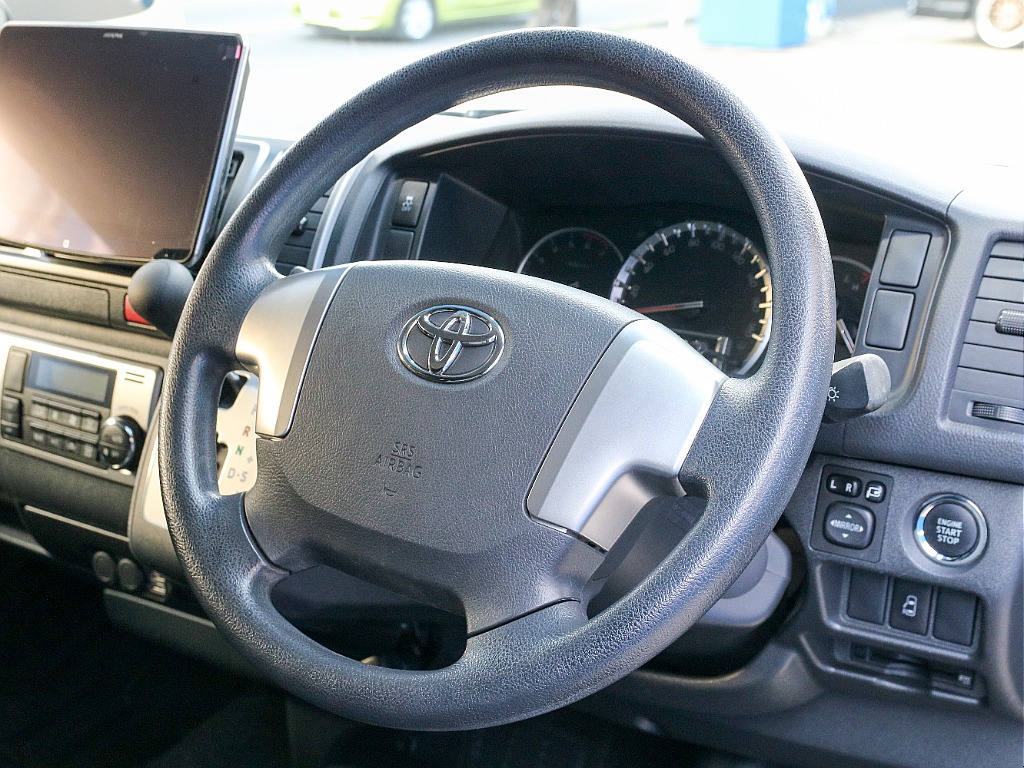 ステアリング交換可能です！！