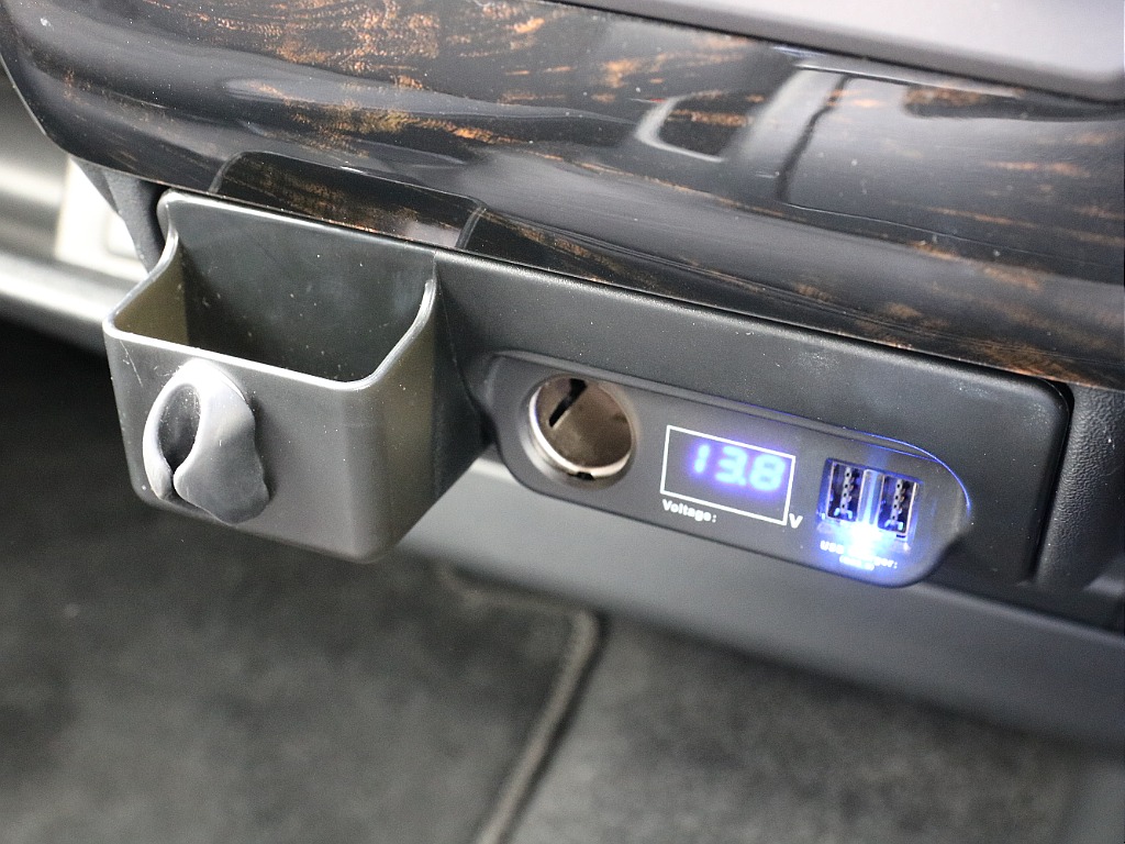 電源増設ユニット付き！！