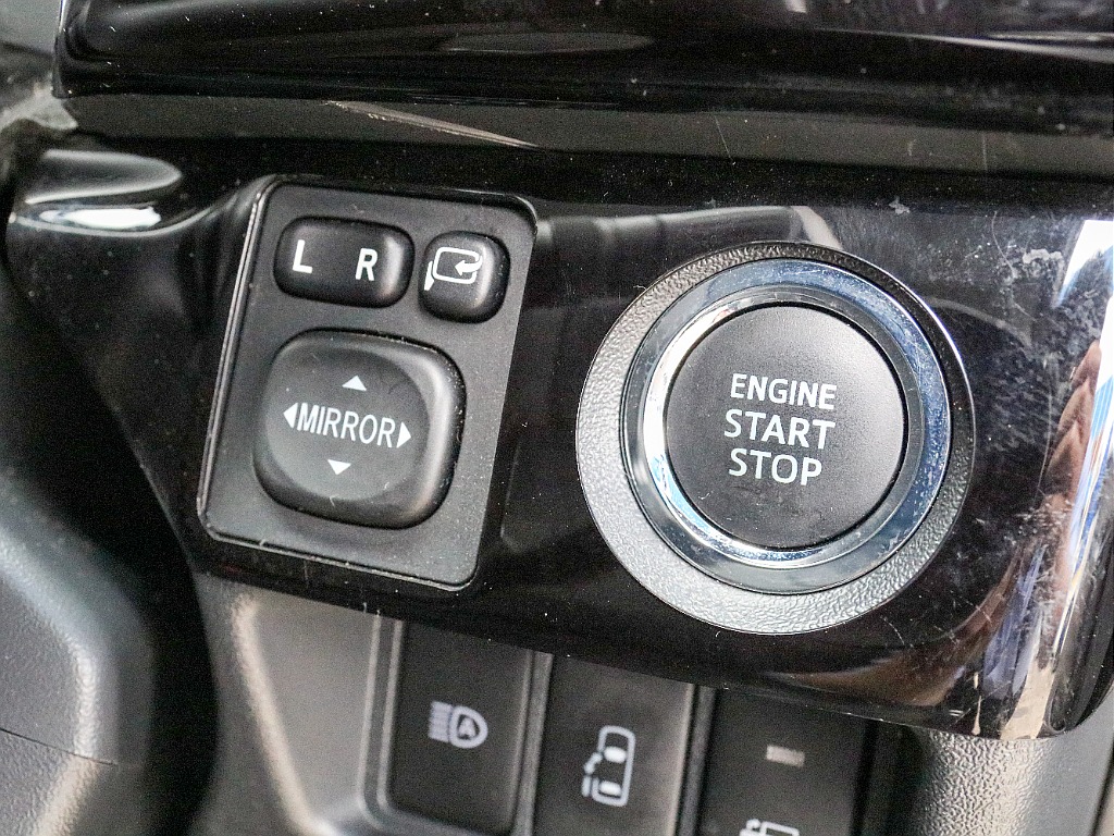 スマートエントリー＆プッシュスタート付き！！