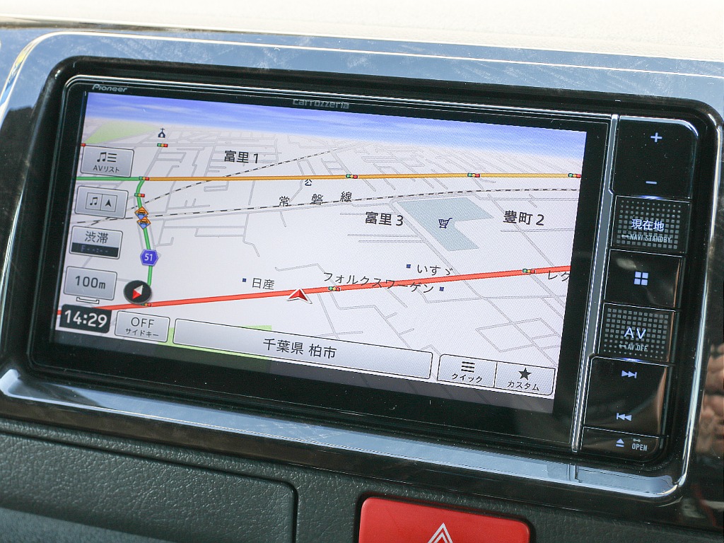 カロッツェリア 7インチ SDナビ付き！！