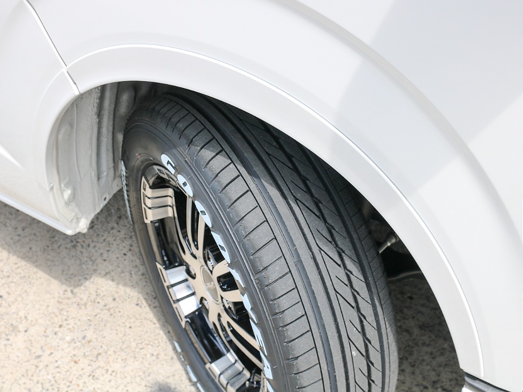 67 ROKU NANA DelfinoLineオーバーフェンダー付き！！