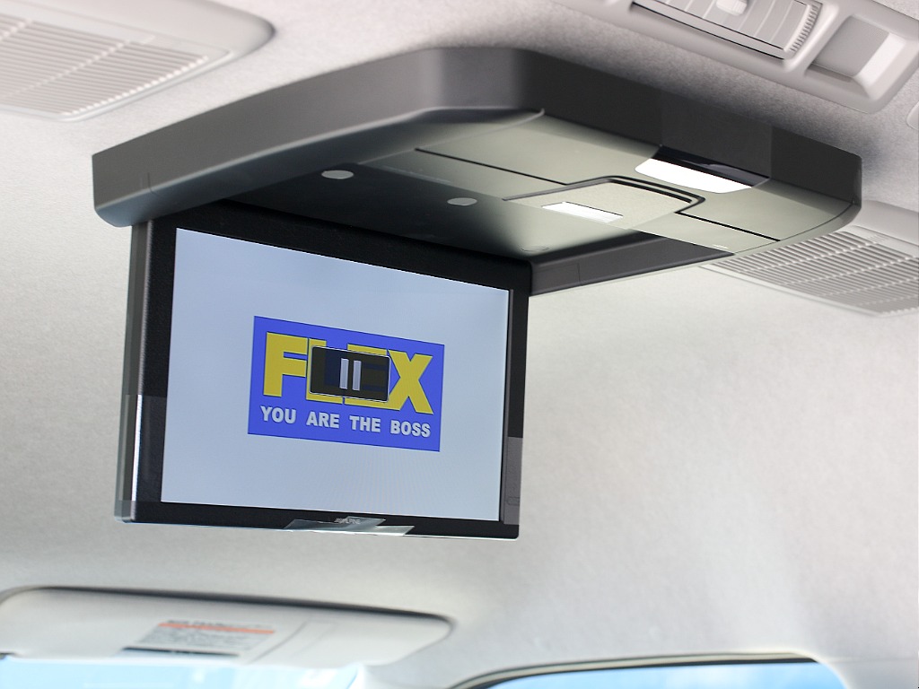 アルパイン 12.8型フリップダウンモニタ－付き！！