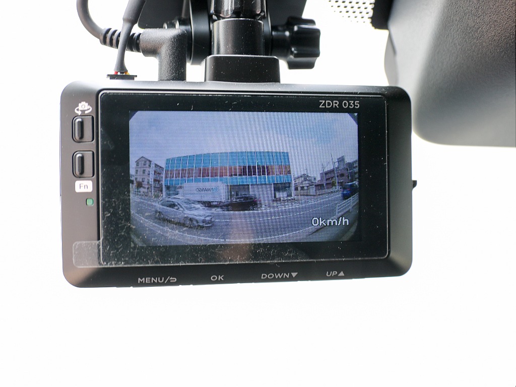 前後ドライブレコーダー完備！！