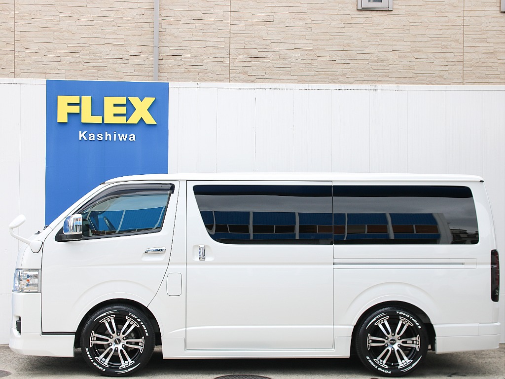 メーカーオプション 両側パワースライドドア完備！！