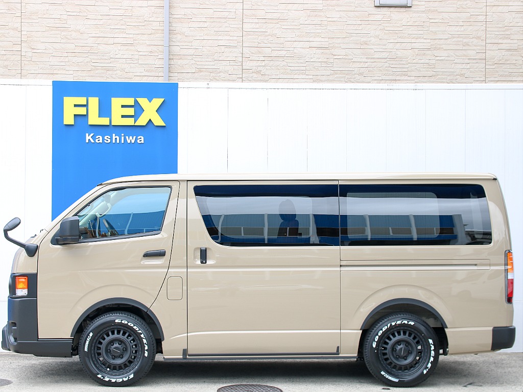メーカーオプション 両側パワースライドドア完備！！