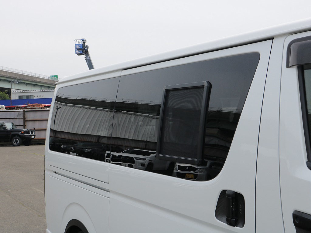 トヨタ ハイエースバン(35枚目)