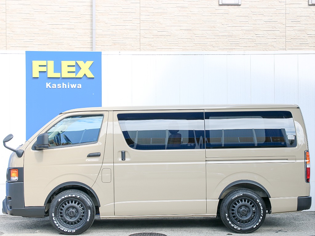 メーカーオプション 両側パワースライドドア完備！！