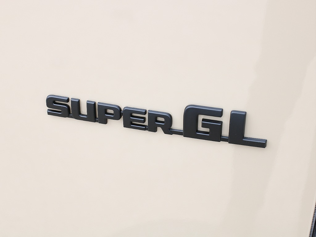 スーパーGLロゴ艶無しブラックペイント済み！！