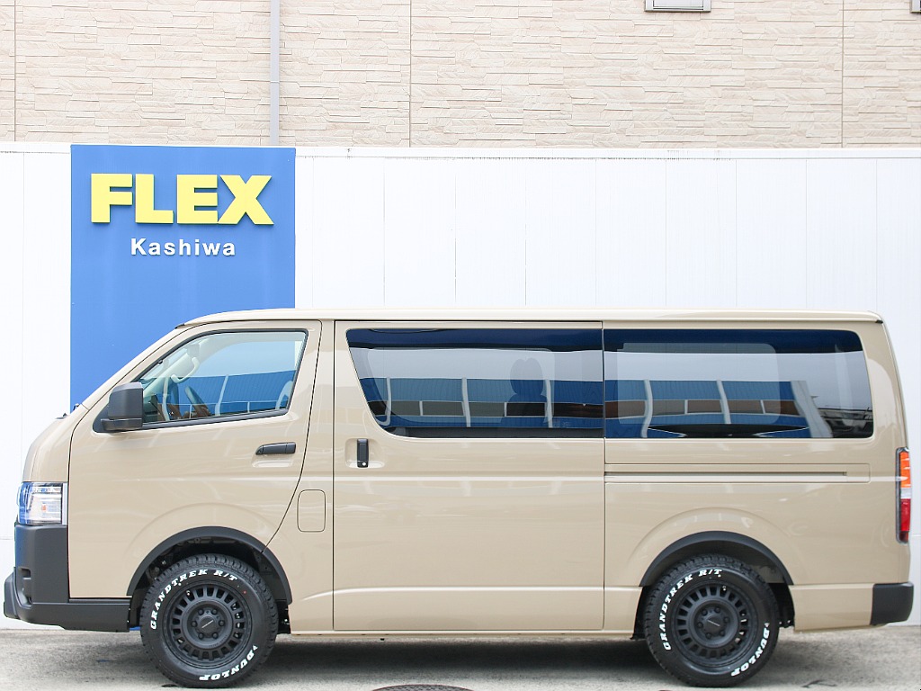 メーカーオプション パワースライドドア完備！！